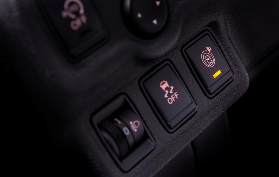  Nissan Note 2013 года  (фото 13 из 39)